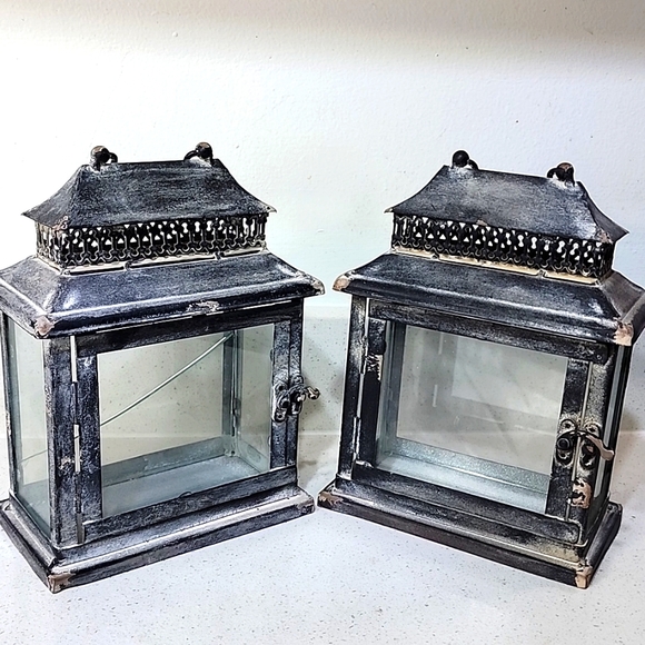 Set of 2 Lanterns. Rustic metal and glass. NEW no tags - Picture 10 of 11